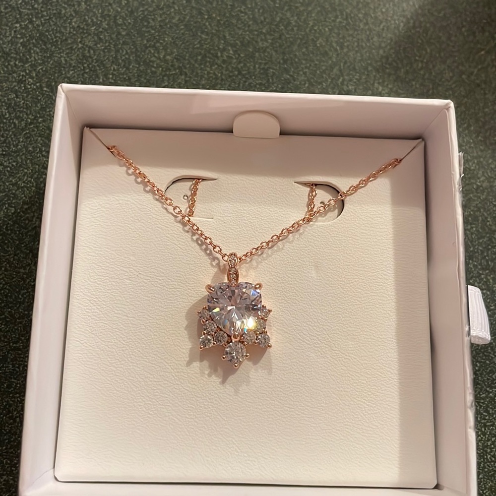 Ring bomb party necklace: diamond cubic zirconia, rose gold plated